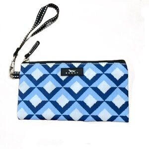 Scout Blue and White Geometric Print Nylon Wristlet